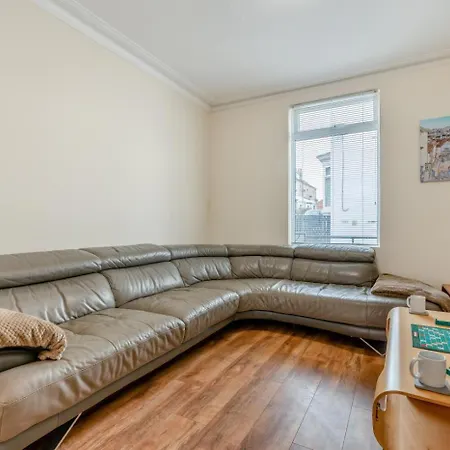 3 Bed In Oc-s30737 *